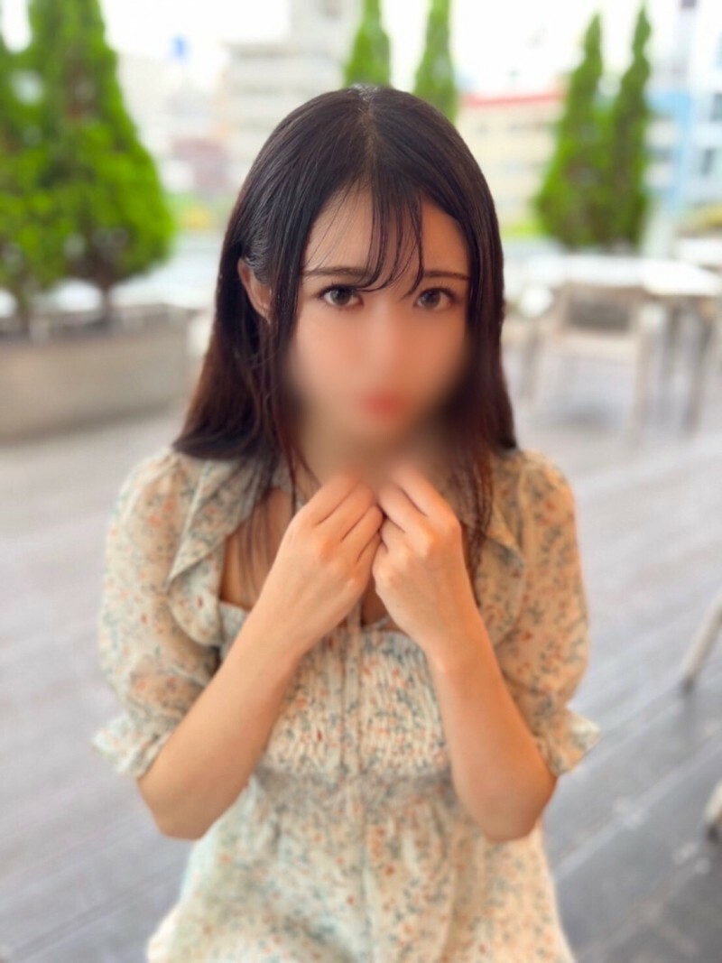 FC2-PPV-3098987 "Overwhelming teenagers! ] “Complete Appearance'' Idol Class! A lunch date with a fresh 18-year-old girl who is full of neatness and transparency. What a pre-H appointment ♡ Fcup fair-skinned beauty ◯ Second mass vaginal cu