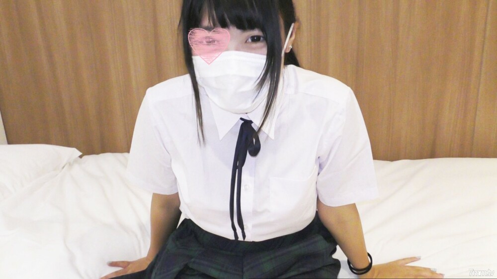 FC2-PPV-984181 Complete first shot ♥ Uniform raw squirrel ♥ Impact video that drips a large amount of man juice that such a play face ponytail beautiful girl can not be ♥ Sucking blowjob is also a must-see! * With high-quality ZIP ♪