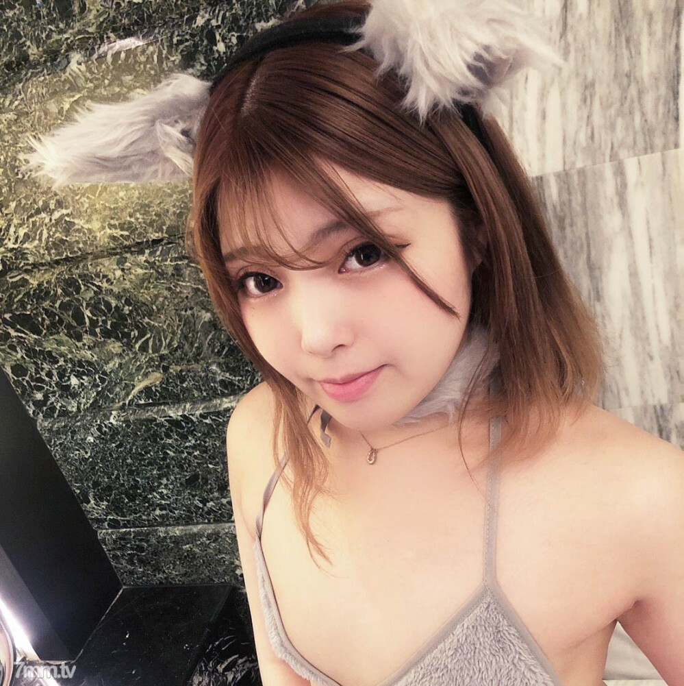 FC2-PPV-3068824 [Personal photography] Get out of the warehouse !! That J reflation No. 1 half-type beauty Mai-chan is sexy cat ear costume and bareback creampie SEX!! Mai-chan (19 years old)